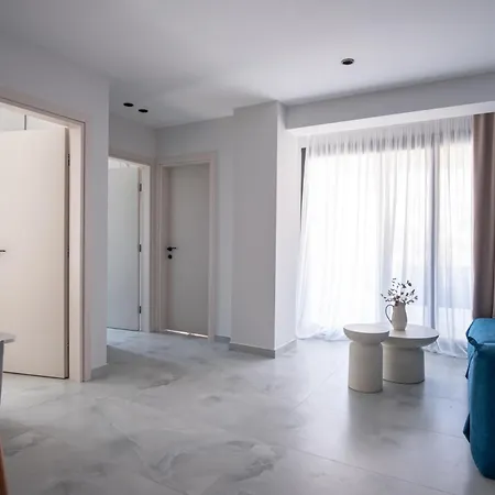 Amare Apartment *